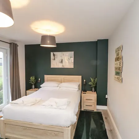 Rosie's Retreat Apartment